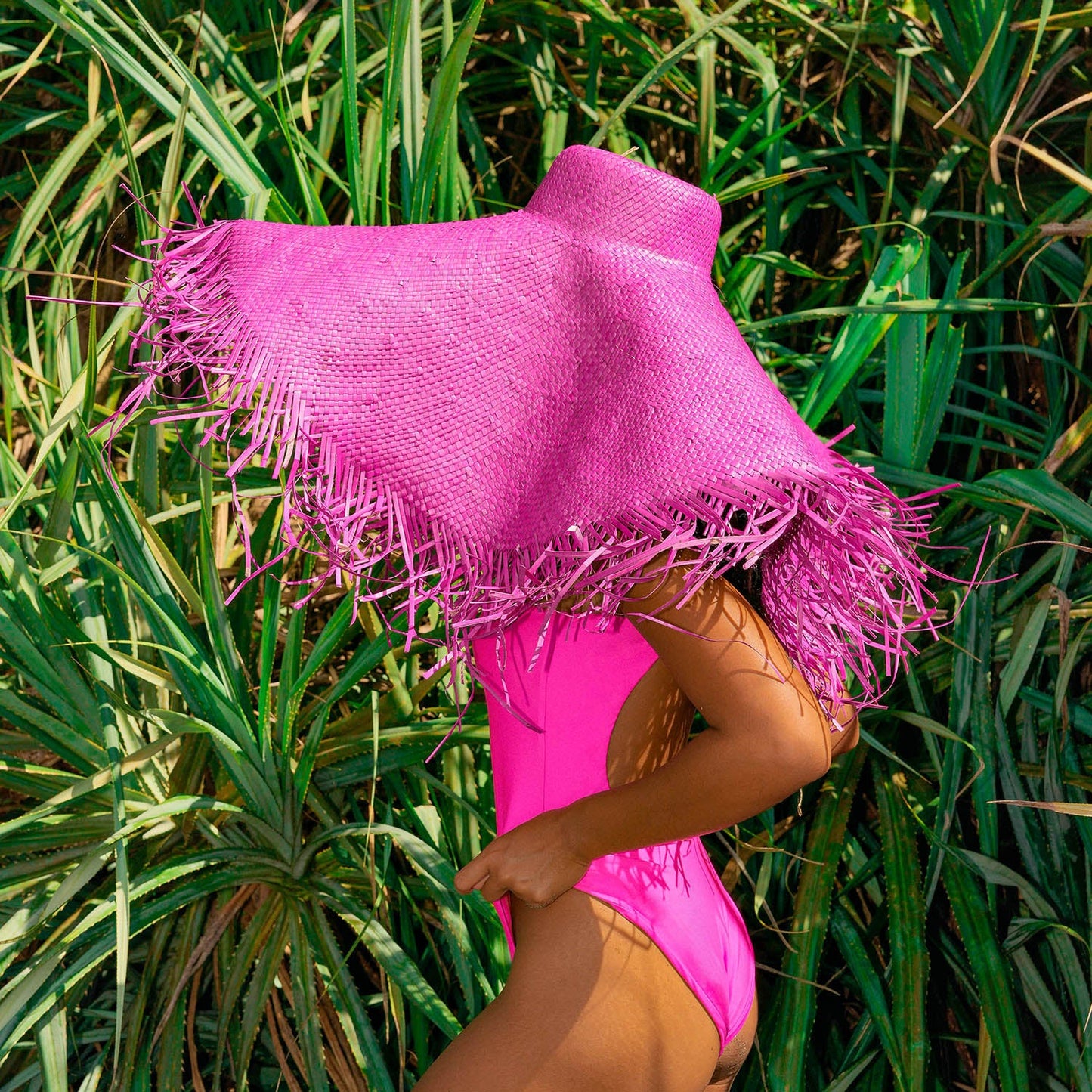 AMORA Oversized Woven Straw Hat in Hot Pink